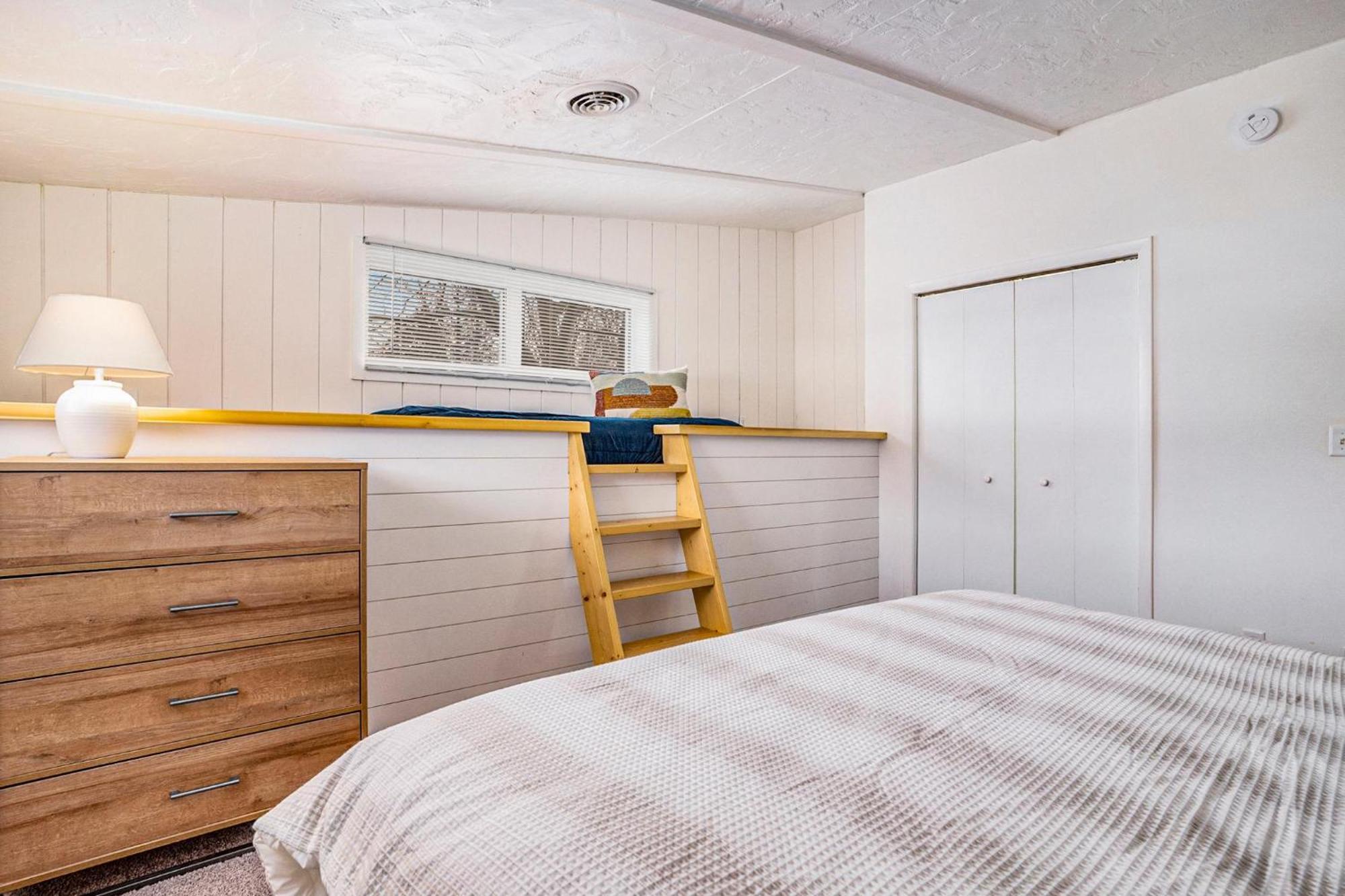Riverside Suites - Unit B Saugatuck Ngoại thất bức ảnh