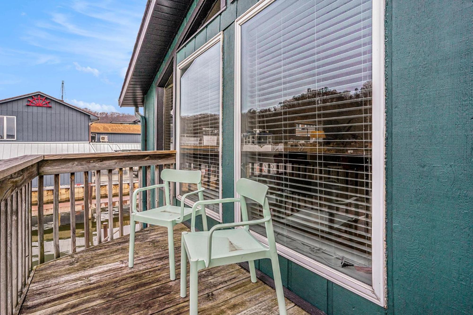 Riverside Suites - Unit B Saugatuck Ngoại thất bức ảnh